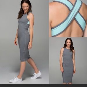 Lululemon size 4 picnic play dress